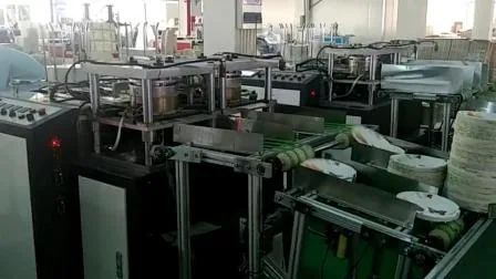 Macchina per la produzione di stoviglie in pasta di carta compostabile monouso
